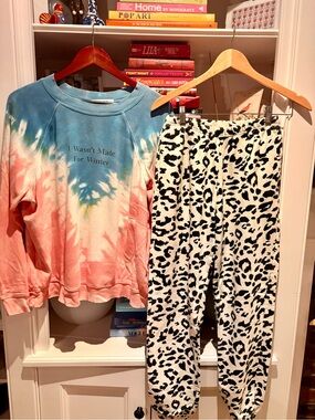 Women’s Wild Fox Sweatshirt & Brunette the label